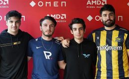 HP OMEN Club FIFA 23 turnuvasının galibi Team Demiral’ı oyuncusu oldu