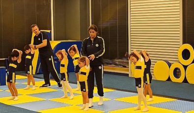 Fenerbahçe Cimnastik Spor Okulu Trump AVM’de açıldı