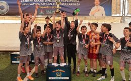 Nevşehir Belediyesi tarafından düzenlenen İlkokullar Arası 23 Nisan Halı Saha Futbol Turnuvası'nda şampiyon Necip Fazıl Kısakürek İlkokulu oldu